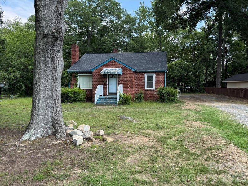 945 Confederate Ave, Rock Hill, SC 29730