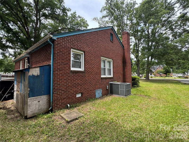 945 Confederate Ave, Rock Hill, SC 29730