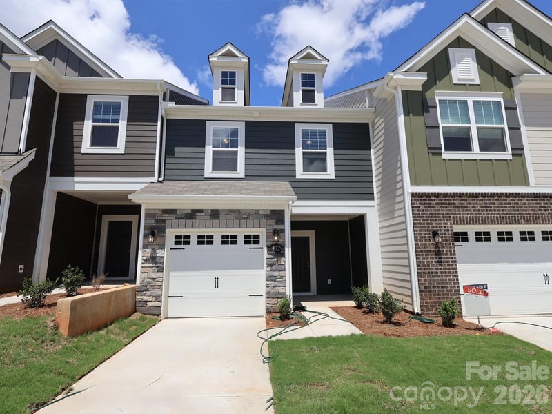 402 Hendley Dr, York, SC 29745