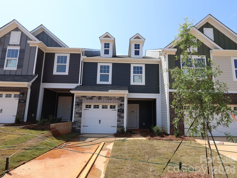 402 Hendley Dr, York, SC 29745