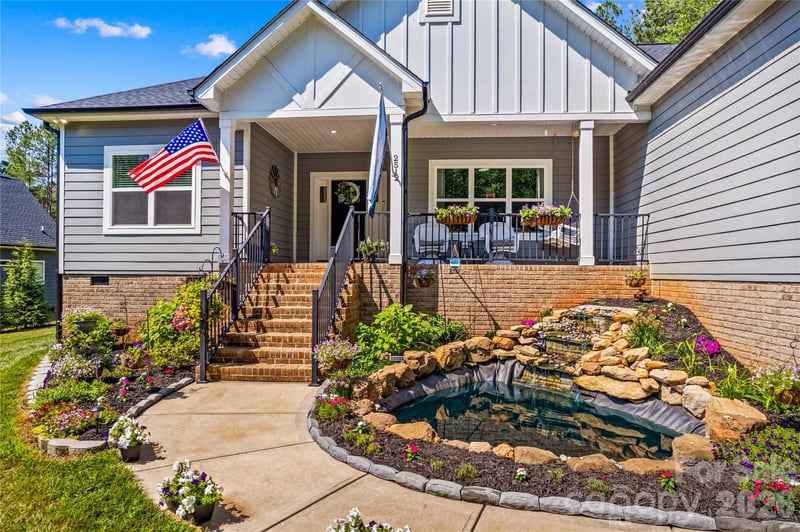 2512 Shuford Rd, Lincolnton, NC 28092
