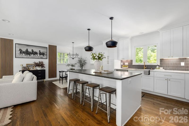 6614 Old Providence Rd, Charlotte, NC 28226