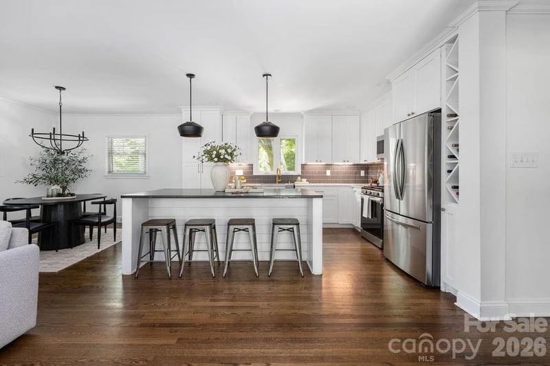 6614 Old Providence Rd, Charlotte, NC 28226