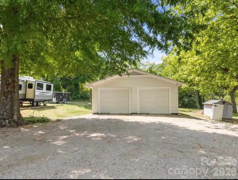 2407 Main St, Kannapolis, NC 28081
