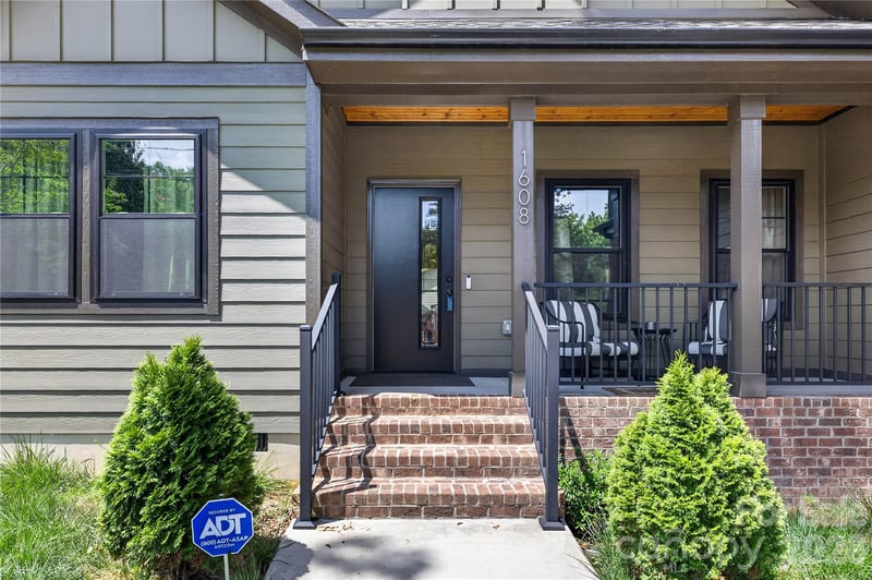 1608 James St, Gastonia, NC 28052