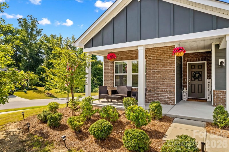 2157 Cherrybark Ct, Denver, NC 28037