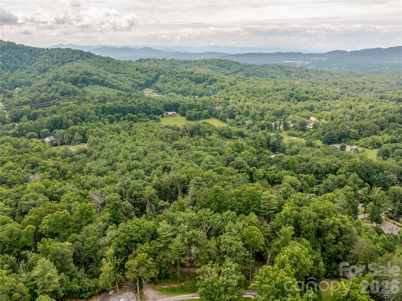 99999 Reynolds School Rd, Asheville, NC 28806