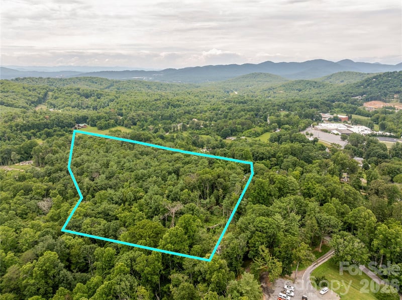99999 Reynolds School Rd, Asheville, NC 28806