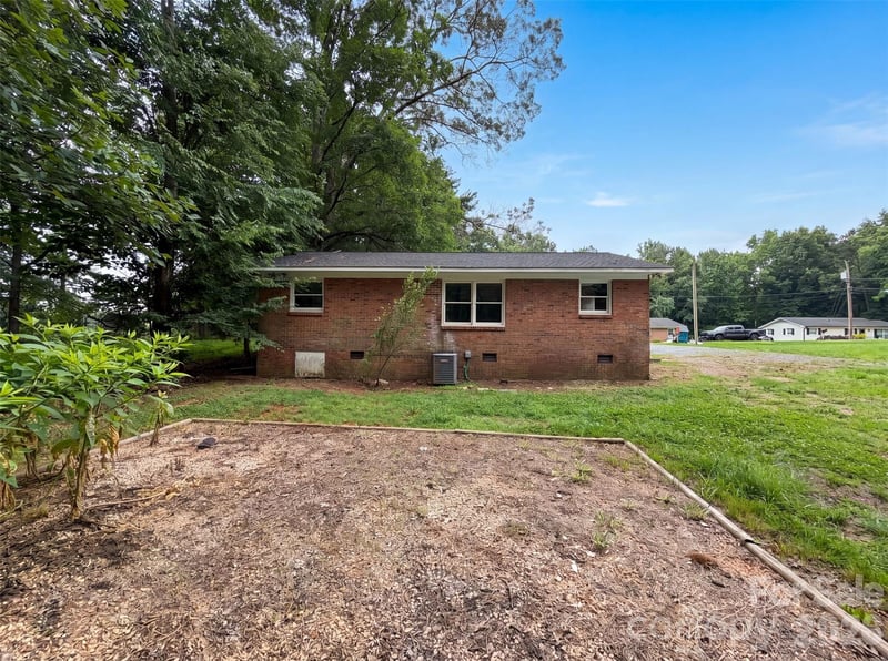 3806 Vanderburg Dr, Concord, NC 28025
