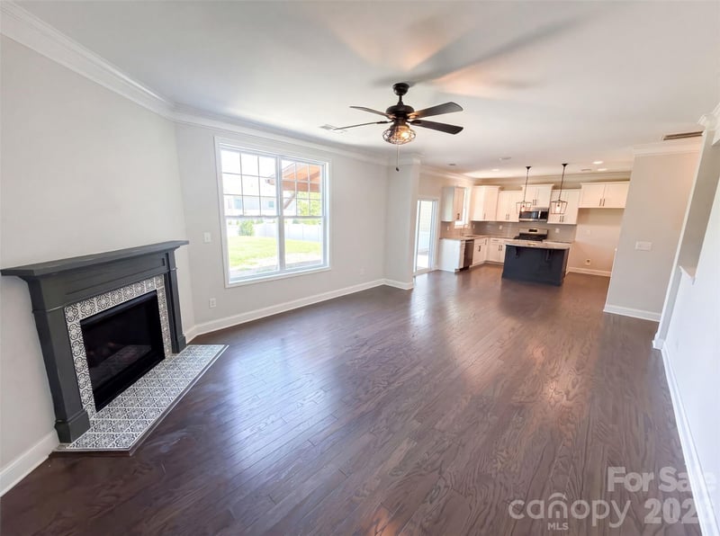 7020 Chrysanthemum Rd, Lancaster, SC 29720