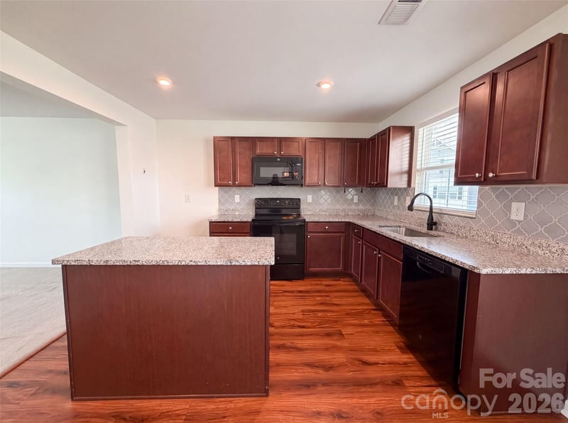 923 Taybyn Rd, Fort Mill, SC 29715