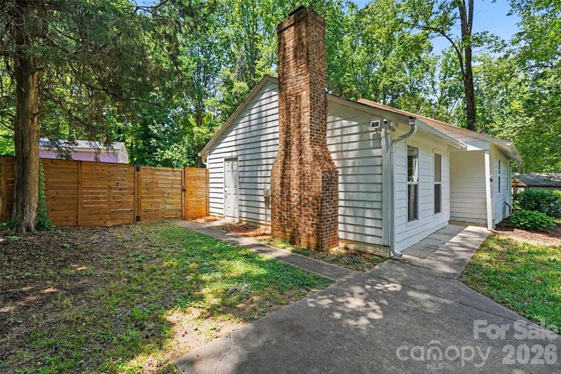 5301 Great Wagon Rd, Charlotte, NC 28215