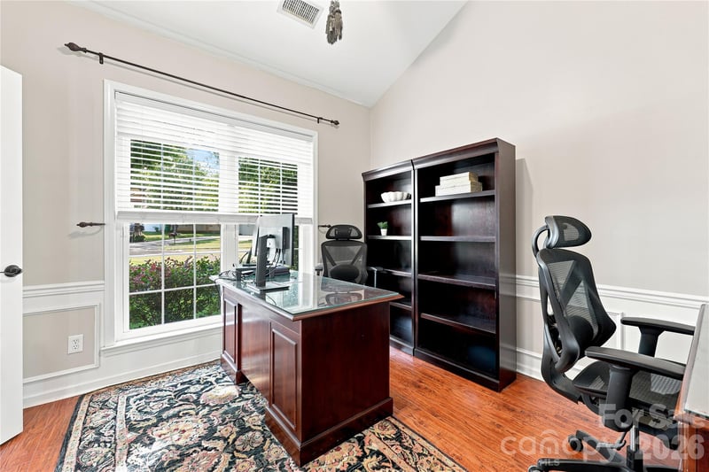 8600 Fieldcroft Dr, Charlotte, NC 28277