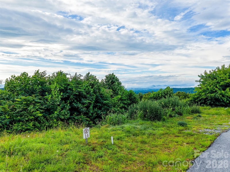 Lot 14 Skydance Trl, Hendersonville, NC 28739