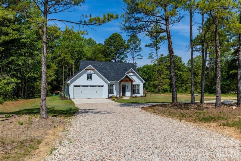 725 Potter Rd, Lancaster, SC 29720