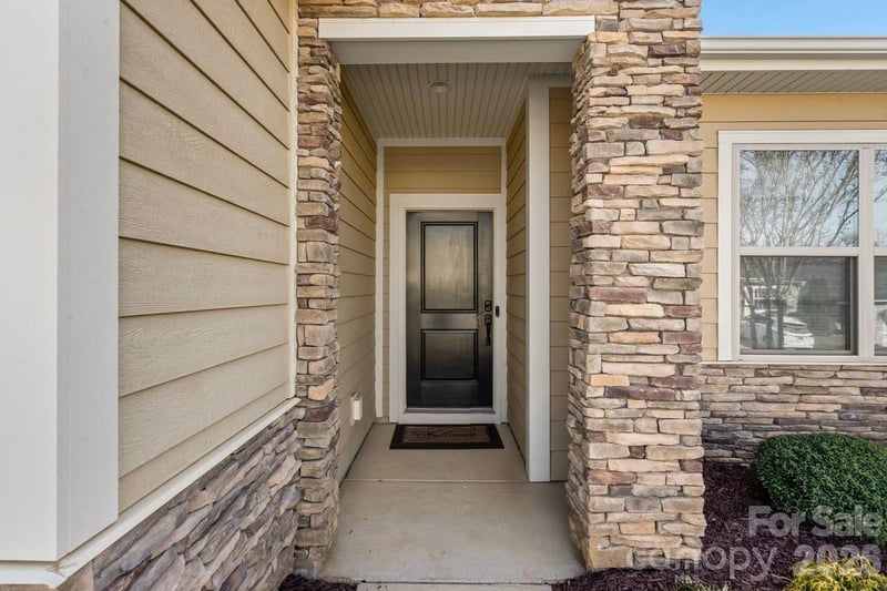 4843 Looking Glass Trl, Denver, NC 28037