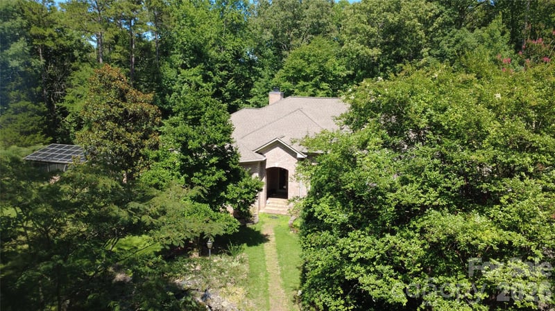 8680 Hills Dell Dr, Concord, NC 28027