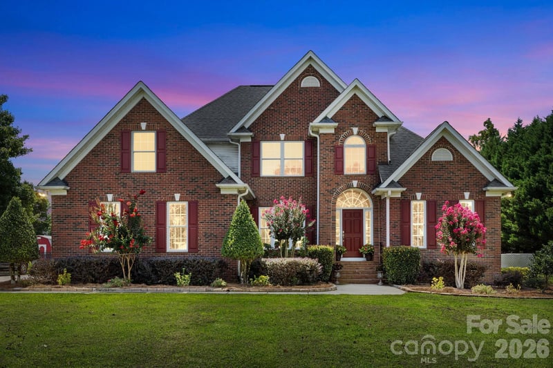 527 Hallman Dr, Rock Hill, SC 29732