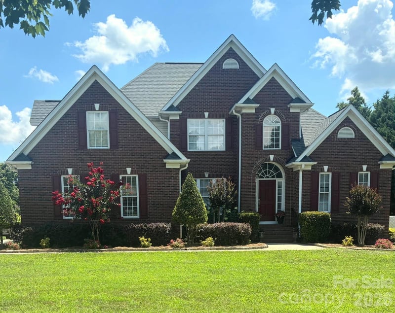 527 Hallman Dr, Rock Hill, SC 29732