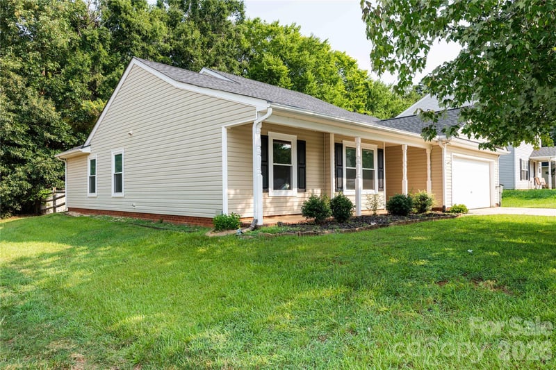 266 Kendra Dr, Concord, NC 28025