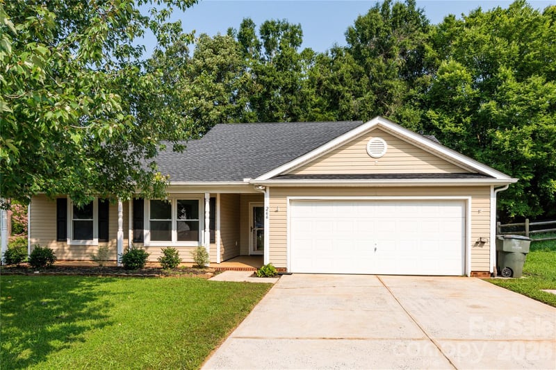 266 Kendra Dr, Concord, NC 28025