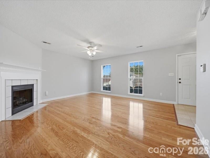 1968 8th Street Ln SE, Hickory, NC 28602
