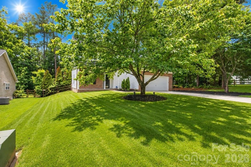 12819 Matisse Ln, Charlotte, NC 28215