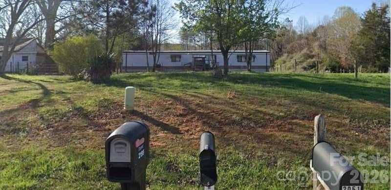 2195 Otis Dellinger Rd, Lincolnton, NC 28092