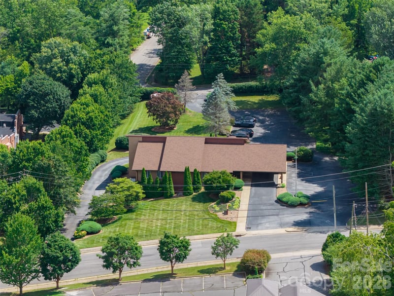60 Phifer St, Asheville, NC 28801