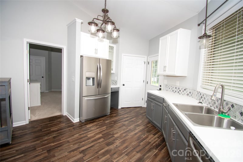 1807 Warren Ave, Gastonia, NC 28054