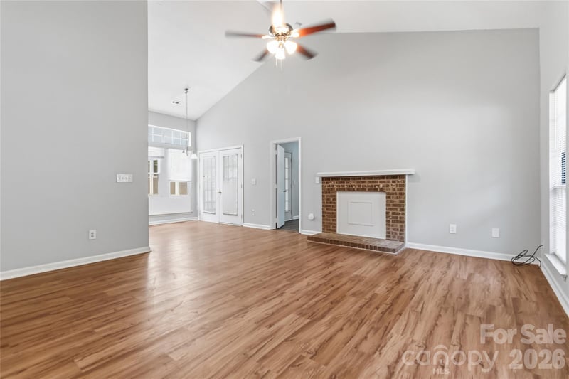 6136 Sunbridge Ct, Charlotte, NC 28269