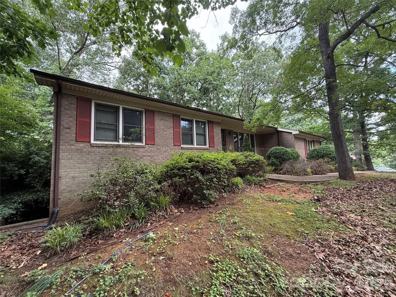 2207 Billy St, Kannapolis, NC 28083