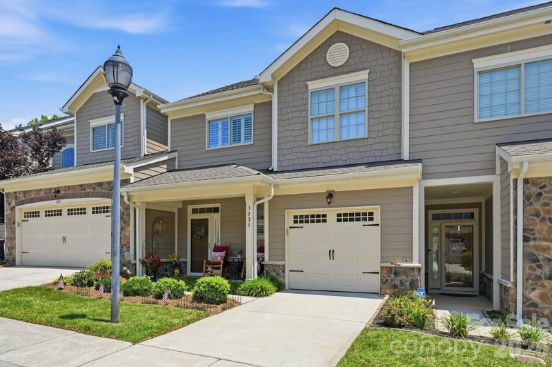 3025 Callaway Ct, Cramerton, NC 28032