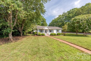 3600 Litchfield Rd, Charlotte, NC 28211