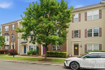 9945 Kings Parade Blvd #48, Charlotte, NC 28273