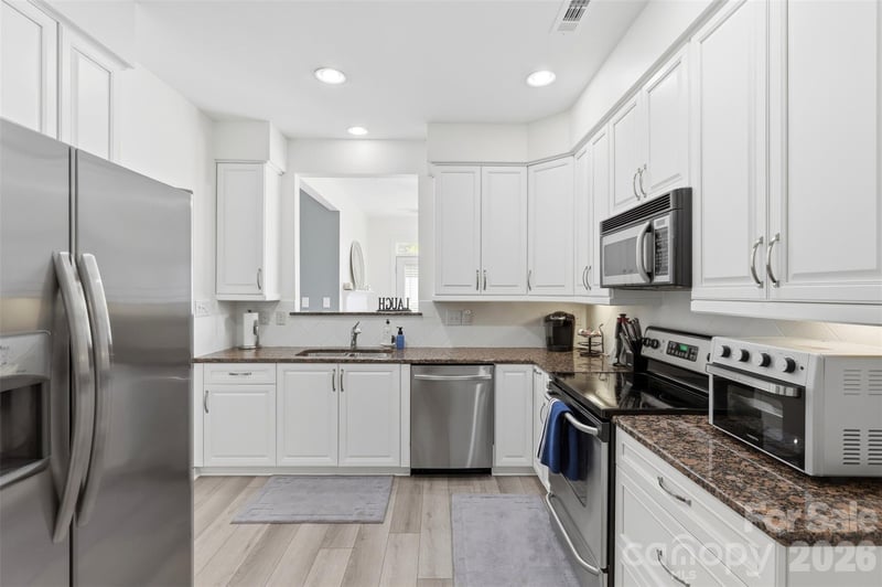 2676 Bellasera Way, Matthews, NC 28105