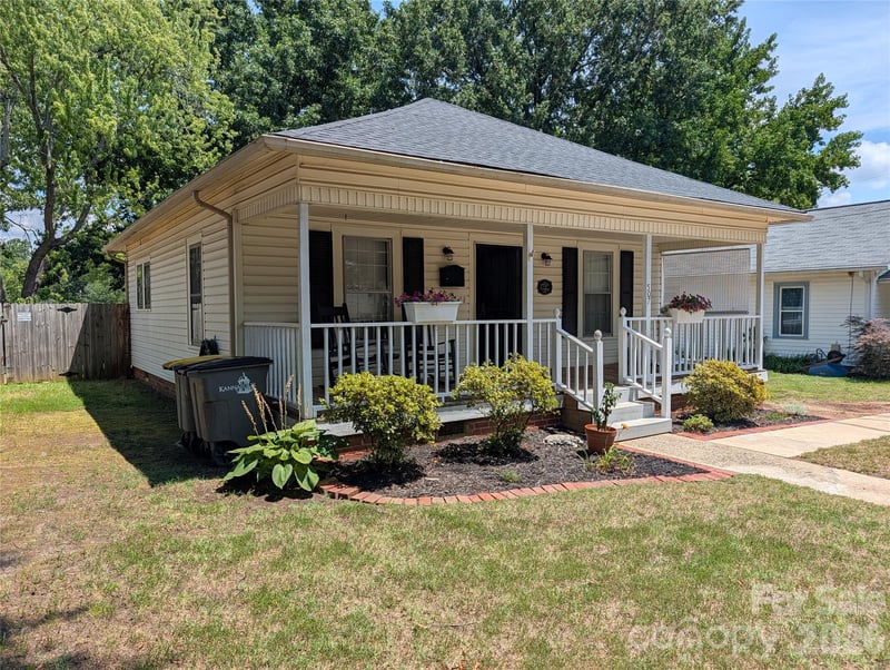 507 10th St, Kannapolis, NC 28083