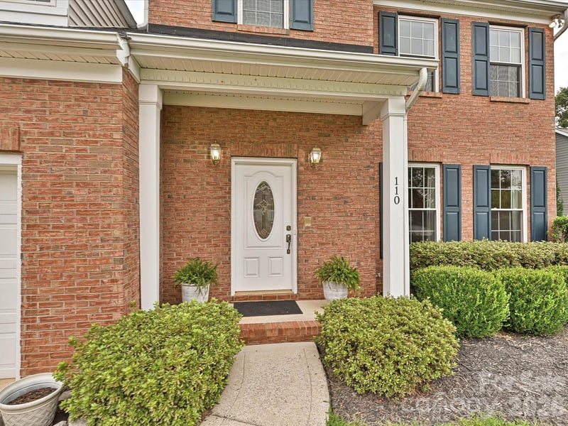 110 Glynwater Dr, Mooresville, NC 28117