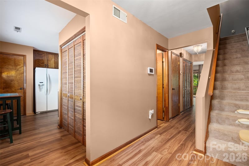37 George Cir, Maggie Valley, NC 28751