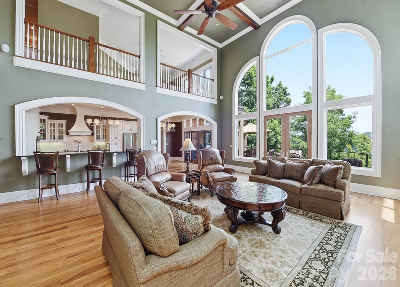 106 Coyote Rg, Maggie Valley, NC 28751