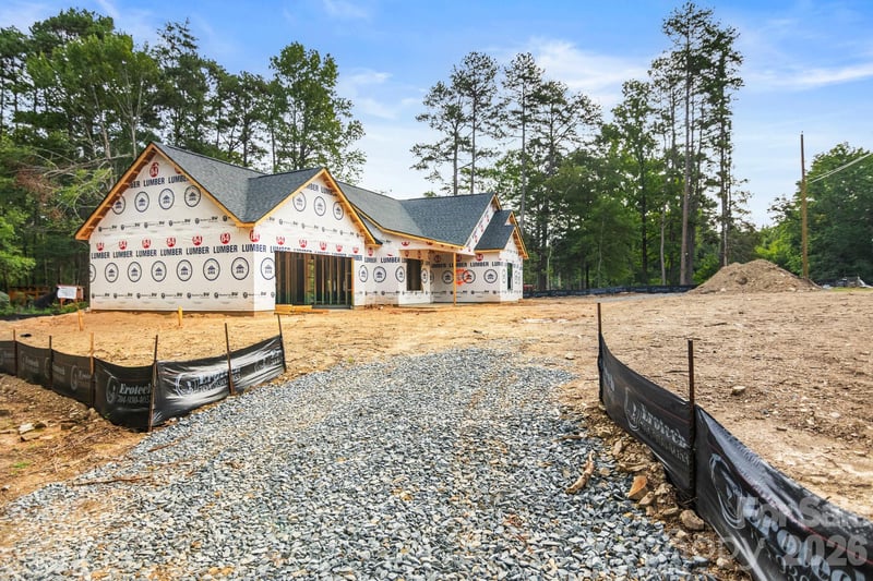 816 Winding Brook Rd, Monroe, NC 28112