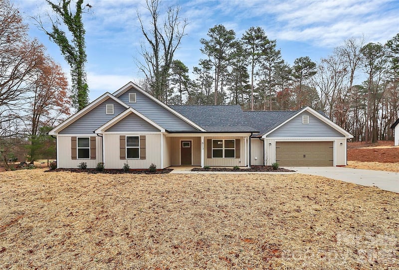 816 Winding Brook Rd, Monroe, NC 28112