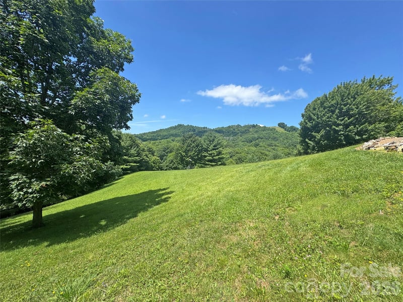 299 Basswood Rd, Hot Springs, NC 28743