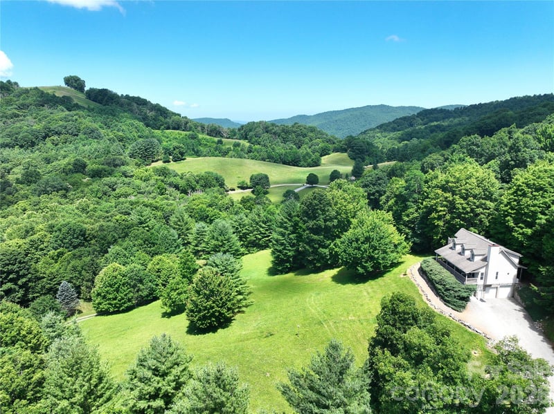 299 Basswood Rd, Hot Springs, NC 28743