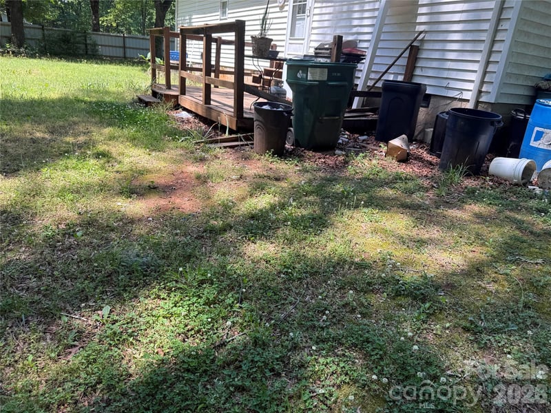 4355 Bob St, Claremont, NC 28610