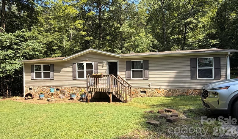5249 Antler Dr, Iron Station, NC 28080