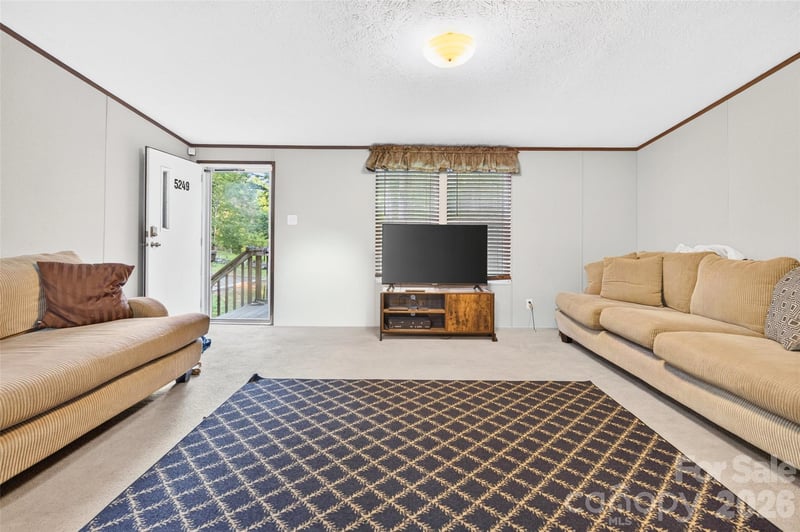 5249 Antler Dr, Iron Station, NC 28080