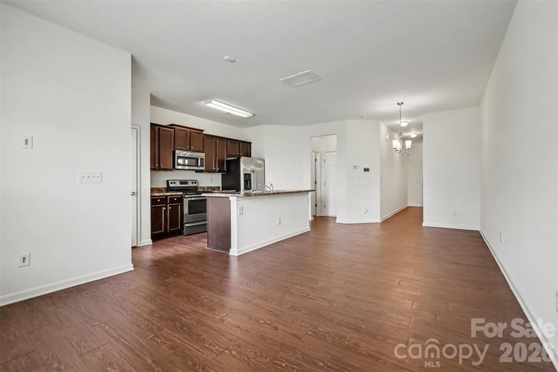9369 Hamel St, Charlotte, NC 28215