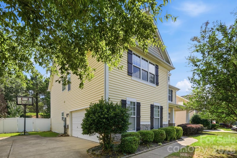 6014 Magna Ln, Indian Trail, NC 28079