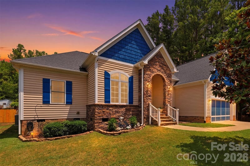 630 Kenway Loop, Mooresville, NC 28117